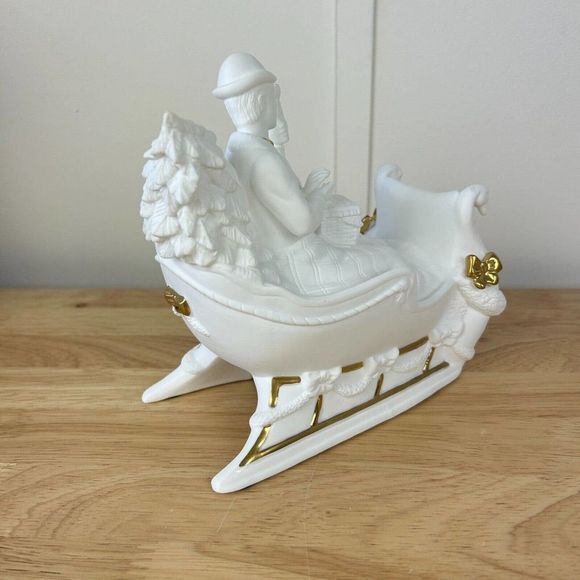 Lenox "Bringing Home The Tree" Vintage 1993 Musical Sculpture Plays O Tannenbaum - Picture 11 of 11